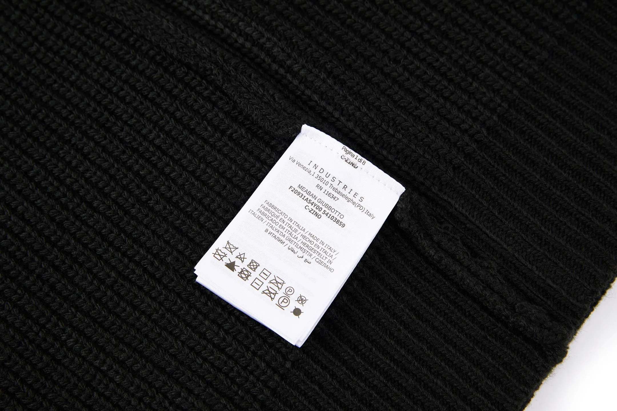 MONCLERR POLO ： 35% ，70% 。 ： ， logo， 。 ： ， ， 3200 。 ： ， ， ， 。 ， 。 ， 。 ， 。 ： 1：1 ： 1：1 ： 1：1 Size：S-M-L-XL ： - ：86116